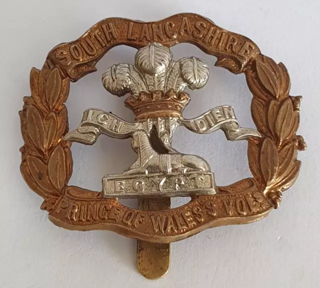 The South Lancashire Regiment Cap Badge - British Army - Slider to Rear