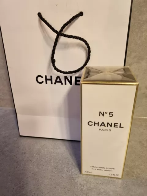 Chanel No 5 Body Lotion Sealed & Comes With Gift Bag 200ml