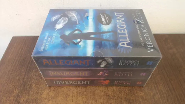 Divergent Series Boxed Set (books 1-3), Roth, Veronica, HarperCol