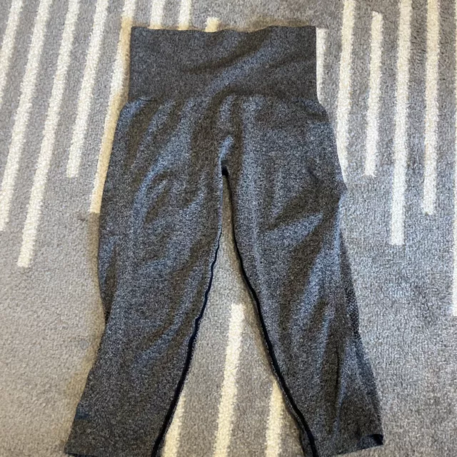 Ivy Park Leggings Womens L/XL Beyonce Workout Seamless Capri Cropped Gray Gym