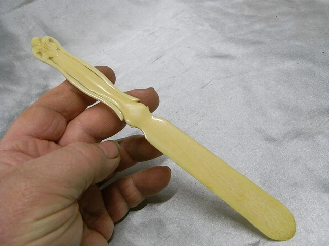 Coupe Papier A3 Elecbee | Base Plastique | Précision Étiquettes Photos