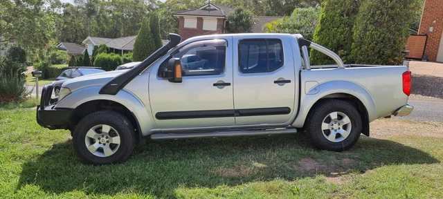 Nissan Navara D40 Stx 4X4 Twin Cab ute 2008