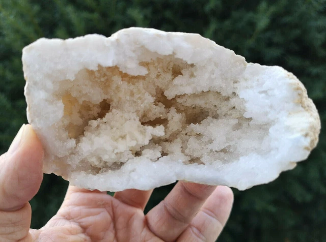 Quarz + Calcit - Geode / Druse - hochglänzend - Handstufe - Marokko - Nr. 20 3