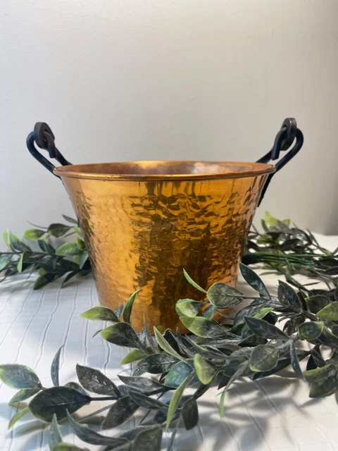 CHAUDRON/JARDINIÈRE/CACHE-POT EN CUIVRE martelé et laiton EUR 90,00 - FR