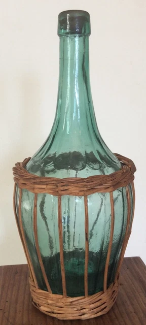 Bouteille verre épais ancien - France
