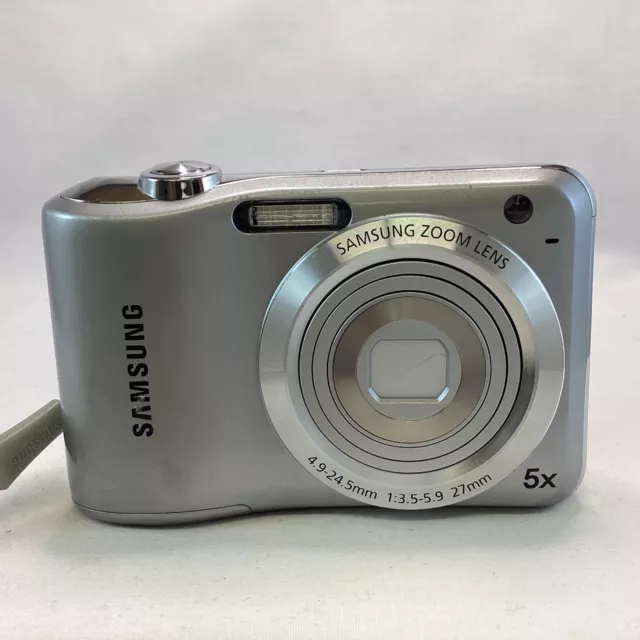 Samsung Digital Camera ES30 Silver ( 10E) MO#8712