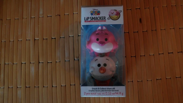 Lip Smacker Disney Tsum Tsum Balms - Cheshire Cat and Olaf