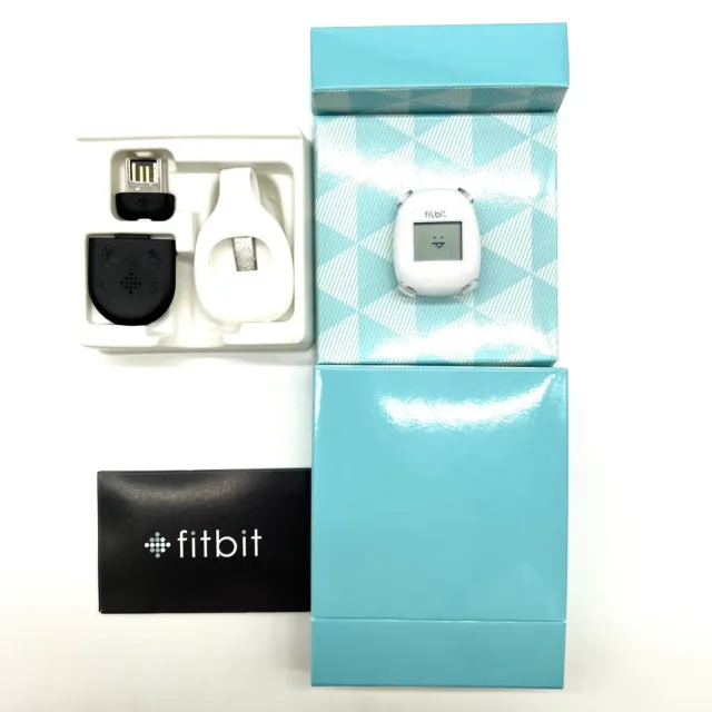 Fitbit Zip Wireless Activity Tracker Blue/ Black /Red/ Green/White New Genuine 2