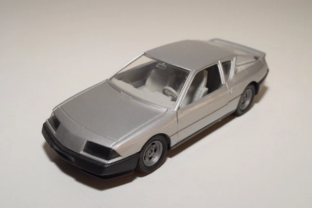 A39 1:25 Polistil 2304 3122 Renault Alpine V6 Metallic Gray Near Mint Condition