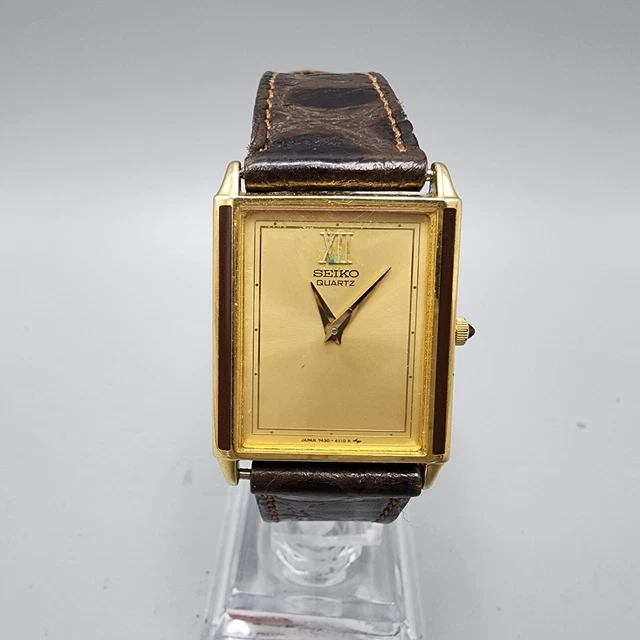 Vintage Seiko Watch Women Gold Tone Gold Dial Rectangle 2C20-5559