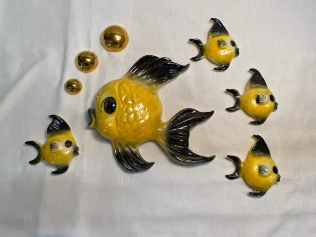 MCM Ceramicraft 8 PC Yellow Wall Decor Large Fish 4 Small Fish 3 Gold Bubbles
