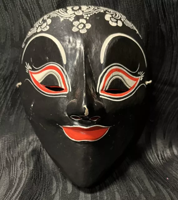 Vtg Rare Balinese Mask Hand Carved Enamel Paint Asian Theater Flowers