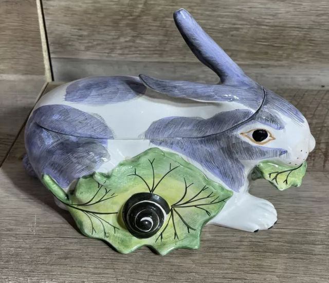Vintage Mottahedeh Majolica Bunny Rabbit & Foliage Tureen 9” Long 5 3/4” High