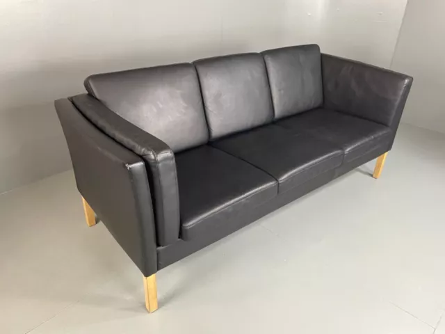 EB2709 Danish Black Vinyl Three Seater Sofa. Vintage, Retro, MCM M3SS