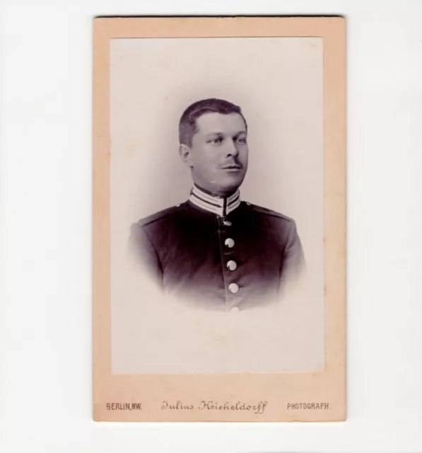 CDV Foto Soldat - Berlin um 1900
