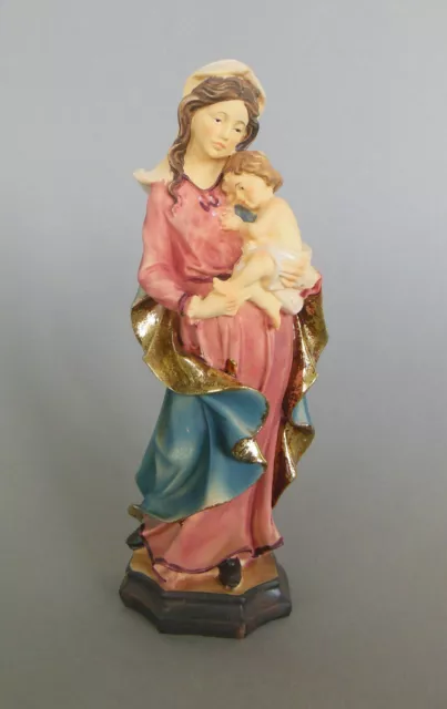 Mutter Gottes mit Jesukind handbemalt 19 cm hoch auf Sockel Marienfigur mit Kind