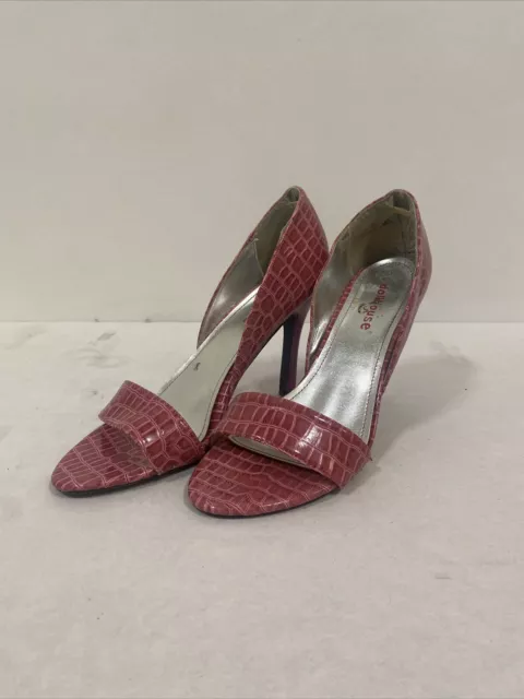 Dollhouse Women’s Pink Alligator Peep Toe Women's Size 10 High Heel