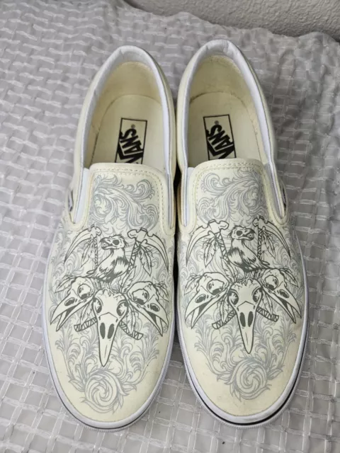 Vans Classic Slip On Hamilton Size 9.5 Men, 11 Women, Raven Skulls, Cream/Black