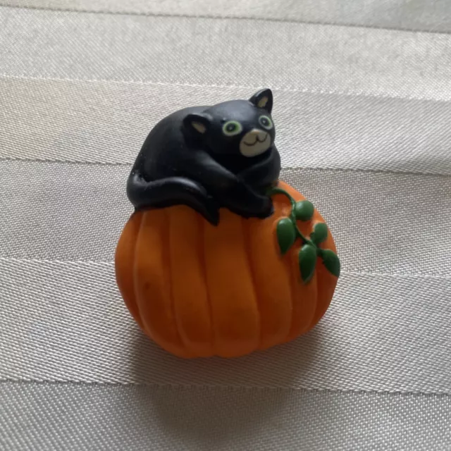 Vintage Fun World Pumpkin Black Cat Pin Brooch Halloween Plastic S Lehman