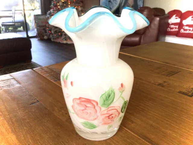Beautiful Vintage Fenton Teleflora Swirl Glass Ruffle Edge Hand-Painted Vase 6"