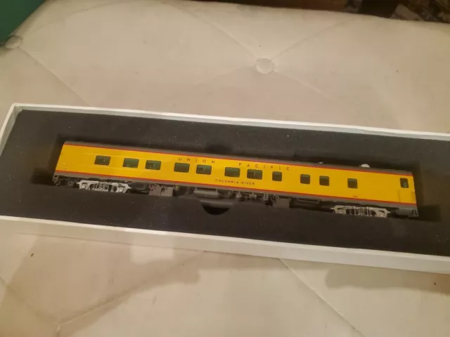 Overland Models Union Pacific Columbia River Sleeper Car HO Scale
