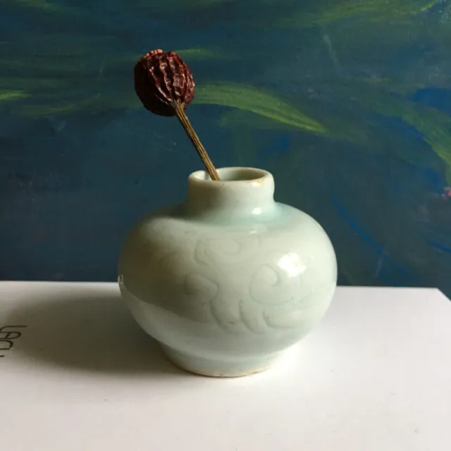 A small Chinese Song HuTian Kiln Celadon pot
