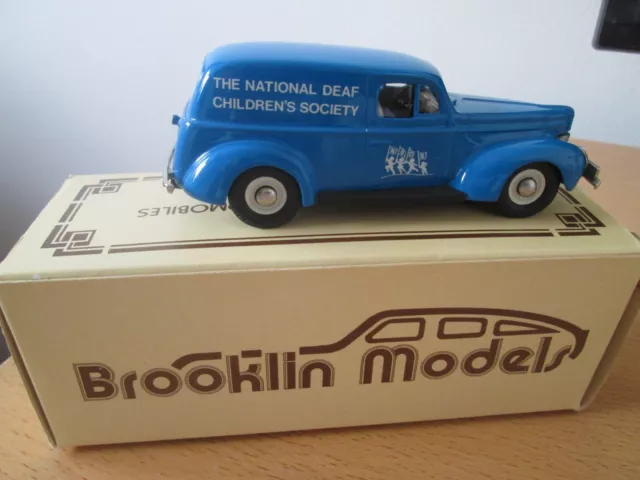 Brooklin Models BRK9 026 Ford Delivery 1940 The Deaf Childrens Society 1.43 Scl. 2