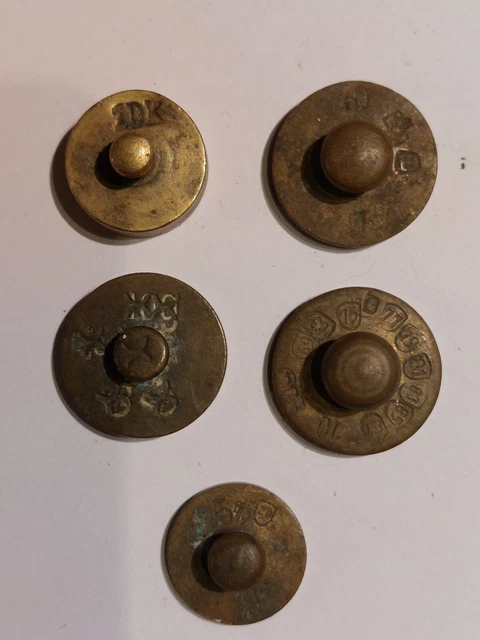 5 KLEINE ALTE Gewichte 4 x 10g, 1 x 5g Messing EUR 8,00 PicClick DE
