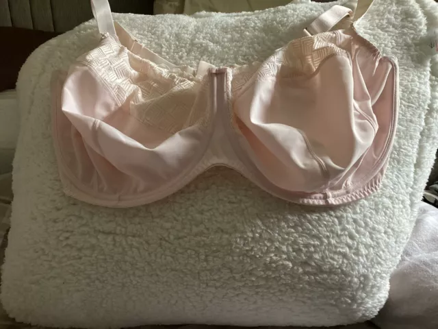 Underwired Full Cup Bra Size 40JJ