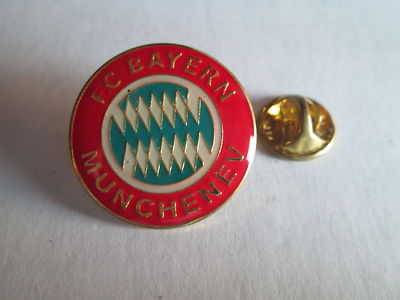 SPILLA DISTINTIVO PINS CALCIO FOOTBALL  BAYER MUNCHEN 