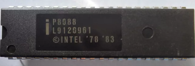 P8088 - Microprocesseur 8/16 bits Intel                                   CP8088 2