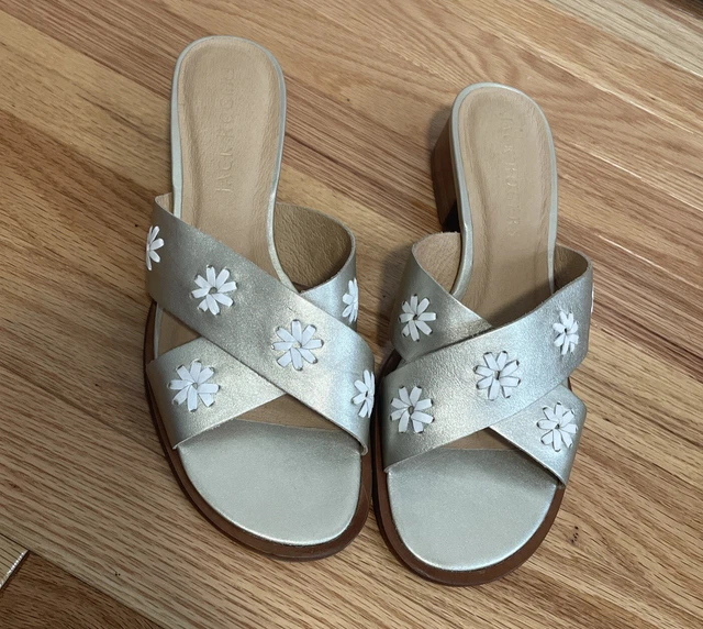 Jack Rogers Gold Embroidered Sandal.  Block Heel Size 8.5