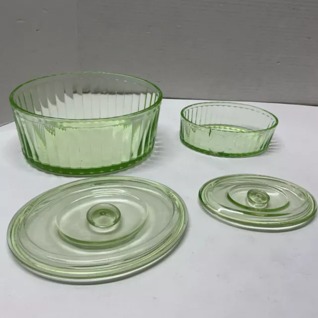 1940's Anchor Hocking Ribbed Oval 4x6 Green Uranium Glass Covered Set