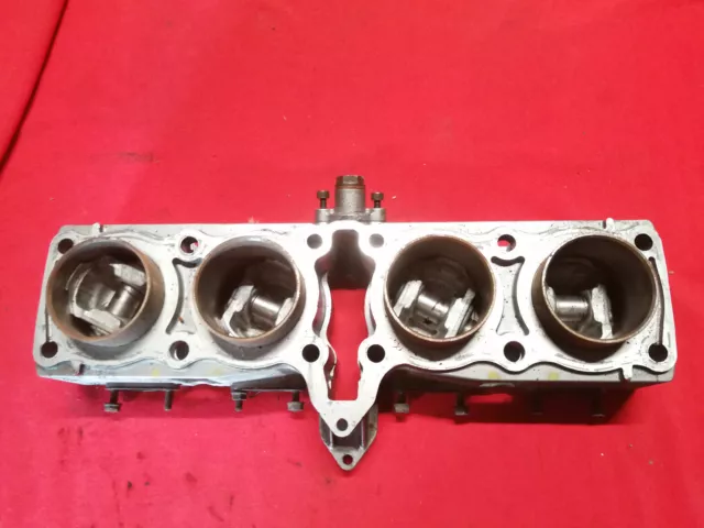 BLOC MOTEUR AVEC PISTONS pour moto honda yamaha kawasaki ou suzuki années 90