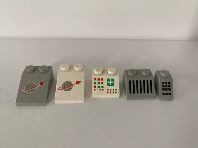Lego Space Vintage Printed Bricks Screens , Logos , VDU Space MOC Bundle