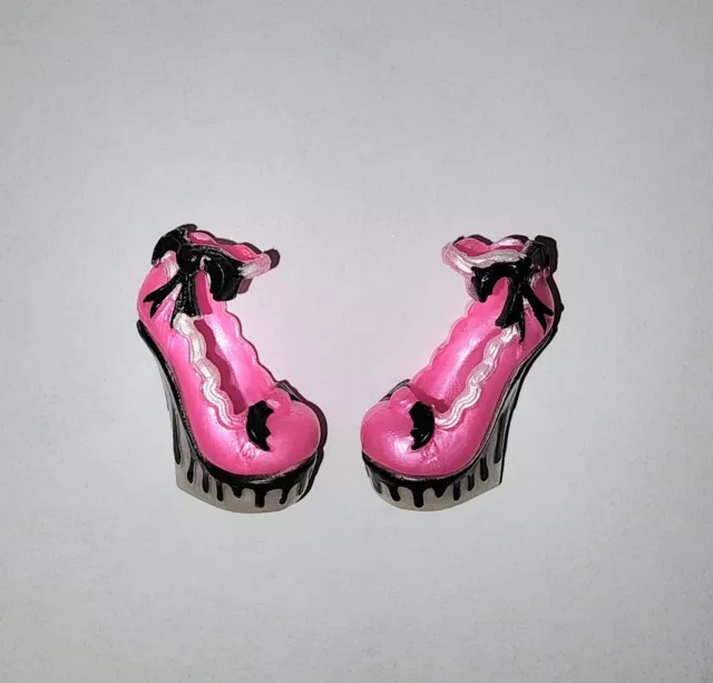 Monster High Draculaura Sweet 1600 Doll Shoes