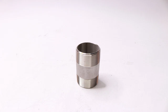Nipple Schedule 40 Stainless Steel 2-In x 3-In NPT SLN200-300