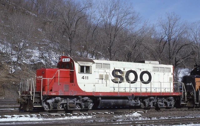 SOO GP9 - Number - 411 w/Another - ORIG - KR - ralx625