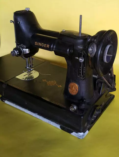 Singer Sewing Machine 1940's Electric with Cabinet Console 
