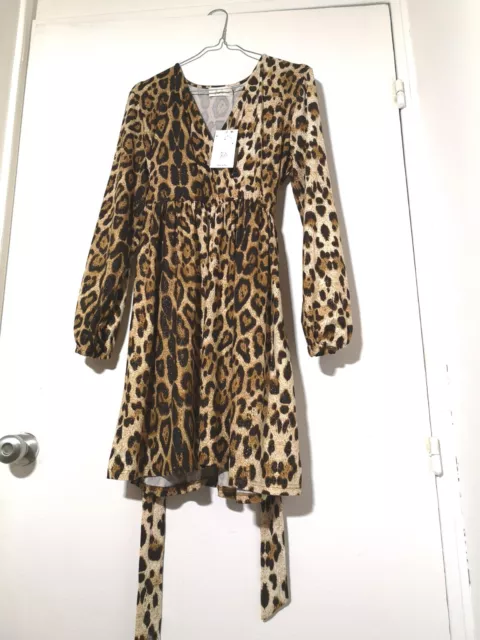 Robe motif léopard taille M/L neuve avec étiquette