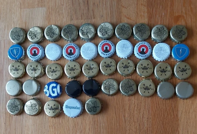 Más de 40 gorras de cerveza surtidas usadas - artes y oficios