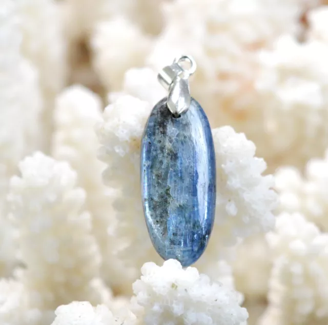 Kyanite Cyanite Disthène 18 carats - pendentif pierre naturelle - Brésil / EZ14