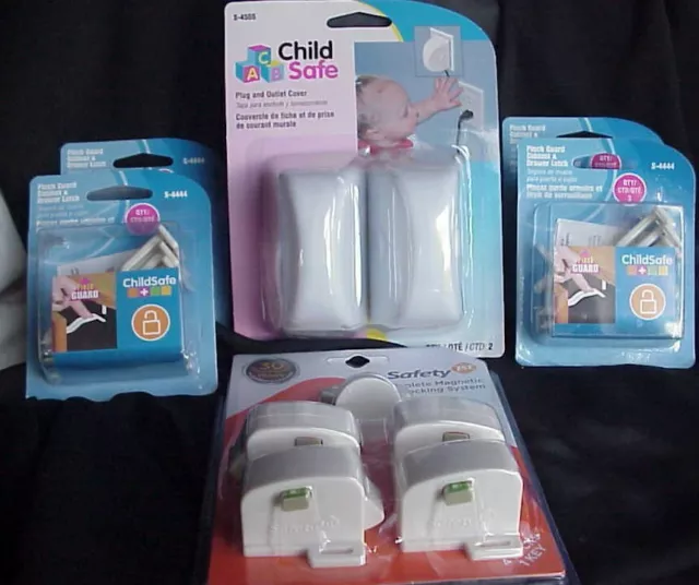 Child Safe & Safety 1st Lot S-4555 S-4444 HS132