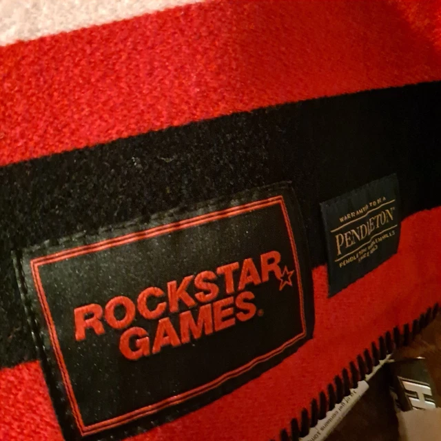 RED DEAD REDEMPTION Pendleton Wool Blanket Rockstar Games slight mark
