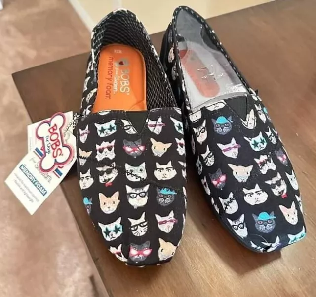 Bob's Slip On Cats Pattern Sz 7.5