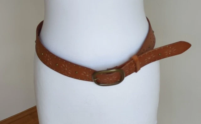 Cintura Next piccola Donna Pelle Marrone Profondo con dettaglio ottone e fiori punzonati 40"L