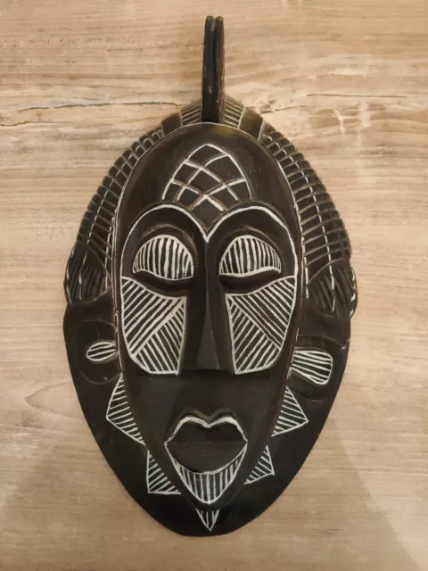 Afrikanische Maske Holz Schwarz Weiß Deko Wandbehang Gesicht Tatu 30 Cm