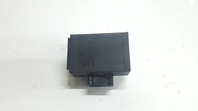 1995-2004 Peugeot 406 Relay Relay Fuse 9624799080 73642002 10-1-1-2
