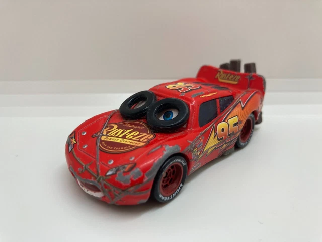 FIGURINE Cars Flash McQueen Lightning 95 Pneu Bois DISNEY PIXAR VOITURE JOUET