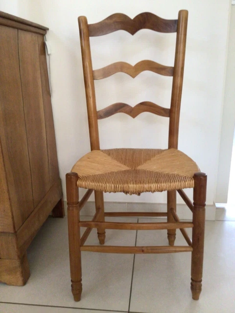 Lot De 6 Chaises En Bois Massif Avec Assise En Paille - Style Campagne, Dimensions 45x40x100 Cm, Occasion Bon état